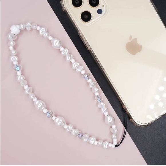 BEADED Phone Lanyard Wrist Strap - Picture 3 of 4